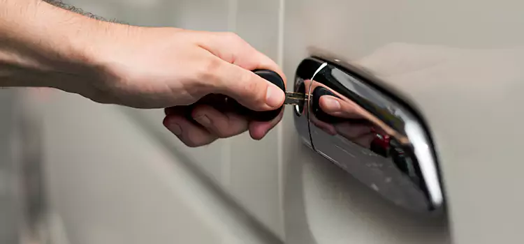 Why Choose Our Auto Locksmith Team in East Lansing, MI?